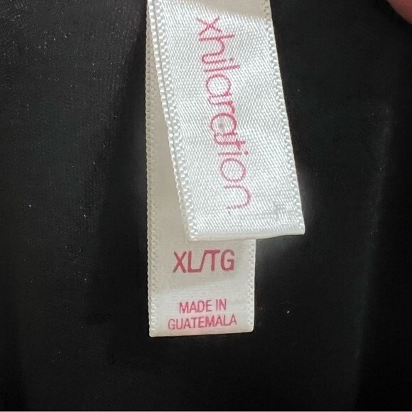 Red medallion print ruffle sundress size XL - Picture 5 of 6